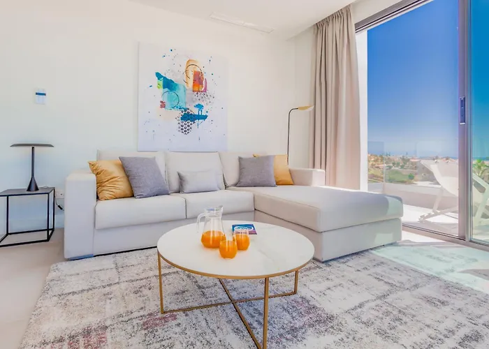 Seaview With Private Pool 3*