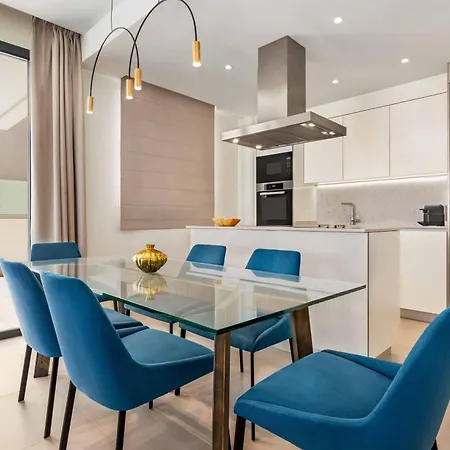 아파트호텔 Seaview With Private Pool *