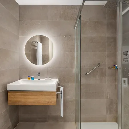 Santa Barbara Residences By Idiliq Fuengirola