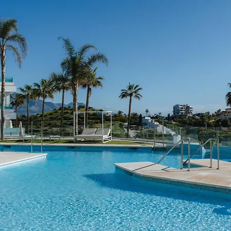 Apartahotel Santa Barbara Residences By Idiliq 3*
