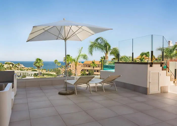 Hotel apartamentowy Seaview With Private Pool Fuengirola