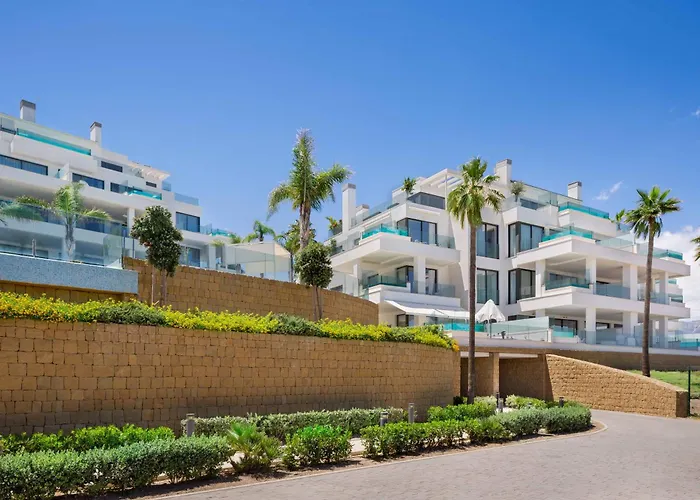 Seaview With Private Pool Aparthotel Fuengirola