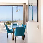 Aparthotel Seaview With Private Pool